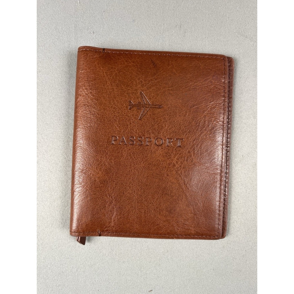 Fossil Men's Genuine Leather Brown Bifold Wallet Card and Passport Holder - Picture 15 of 15
